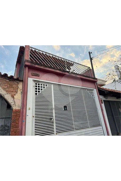 Sobrado a venda na Móoca 120m. 2 dormitórios, 2 vagas