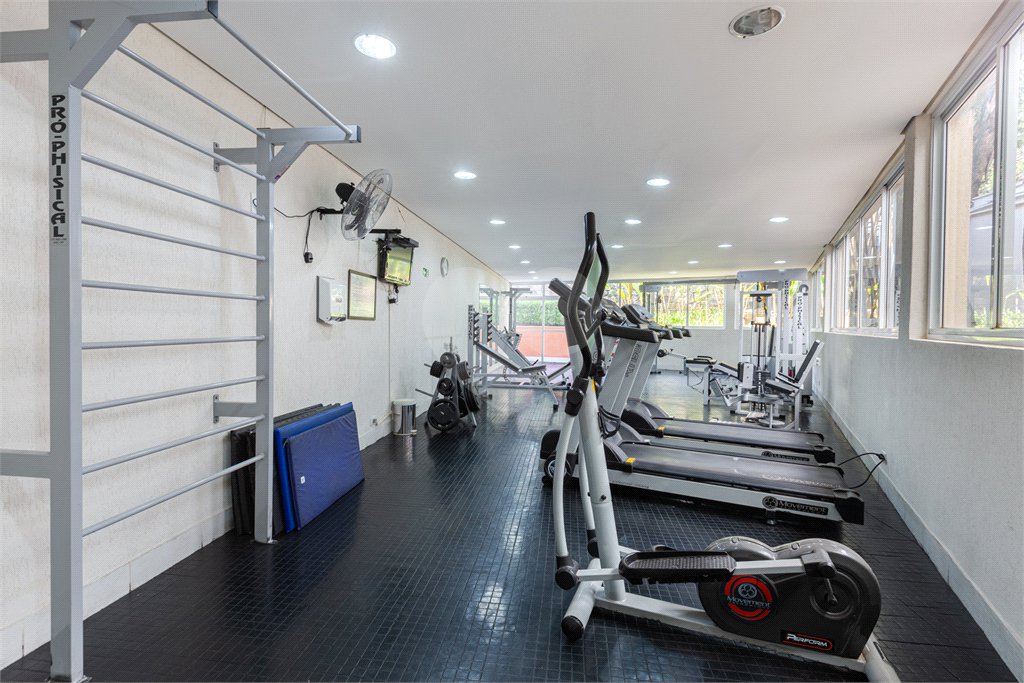 Apartamento à venda com 4 quartos, sendo 3 suítes,  em Real Parque, São Paulo, SP
