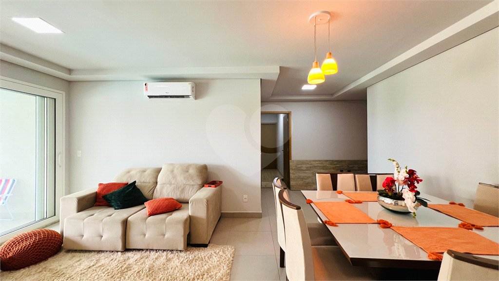 Apartamento à venda com 3 quartos, sendo 1 suíte, em Ribeirão do Lipa, Cuiabá, MT
