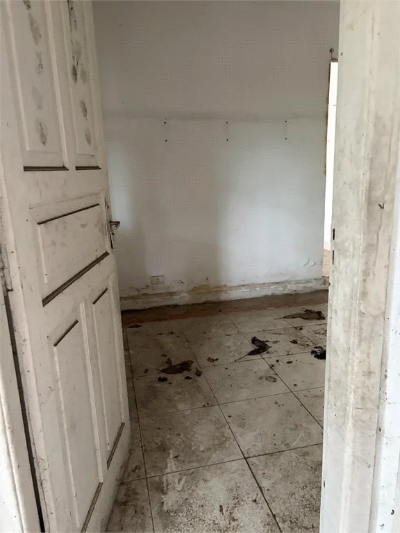 Casa à venda com 3 quartos em Bela Aliança, São Paulo, SP