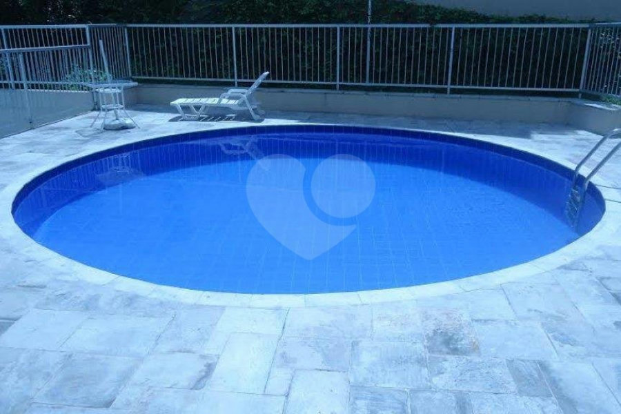 Apartamento à venda com 3 quartos, sendo 1 suíte, em Jardim das Laranjeiras, São Paulo, SP
