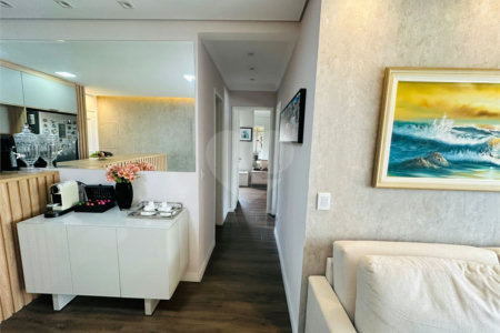 Apartamento à venda com 2 quartos, sendo 1 suíte,  em Cidade Monções, São Paulo, SP