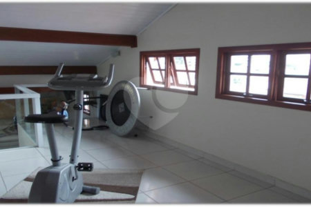 Sobrado à venda com 3 quartos, sendo 2 suítes, em Água Fria, São Paulo, SP