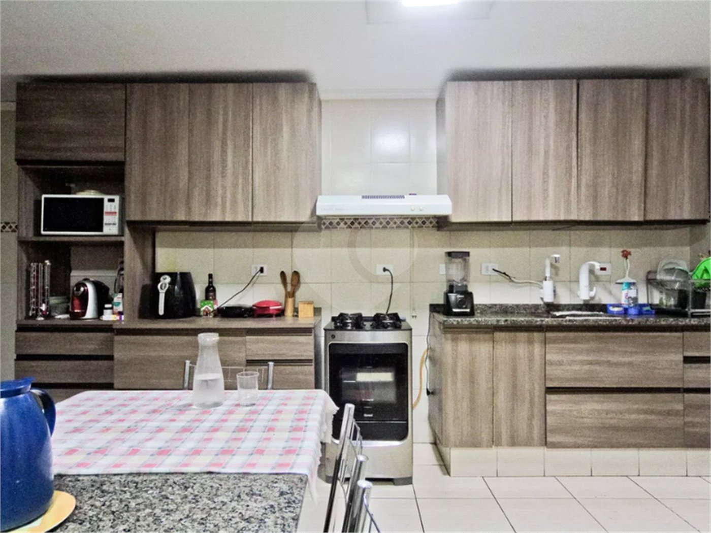 Salão à venda ou para alugar com 3 quartos, sendo 1 suíte, em Jardim Monjolo, São Paulo, SP