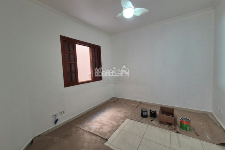 Casa à venda com 3 quartos, sendo 1 suíte, em Retiro das Fontes, Atibaia, SP