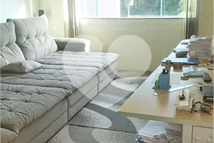 Casa à venda com 3 suítes no condomínio Sausalito, Mairiporã - SP