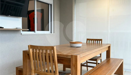 Apartamento à venda com 2 quartos em Santo Amaro, São Paulo, SP