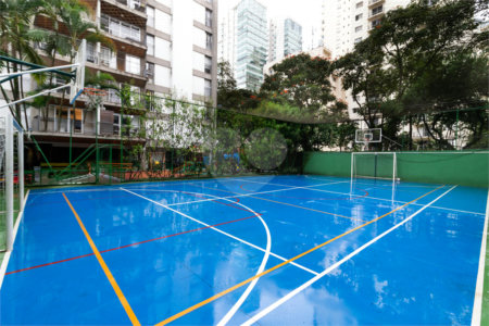 Apartamento à venda com 3 quartos, sendo 1 suíte,  em Indianópolis, São Paulo, SP