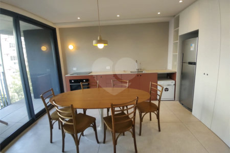 Apartamento à venda ou para alugar com 1 suíte em Jardim das Bandeiras, São Paulo, SP