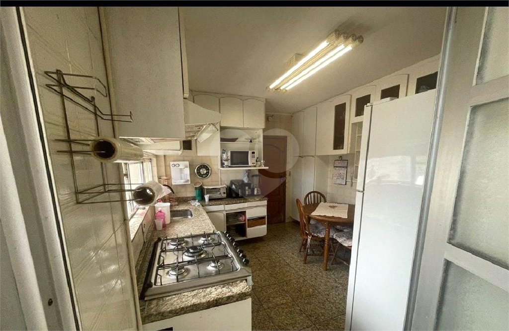 Apartamento à venda com 4 quartos, sendo 1 suíte, em Tatuapé, São Paulo, SP