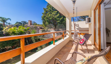 Casa à venda com 3 suítes em Interlagos, São Paulo, SP