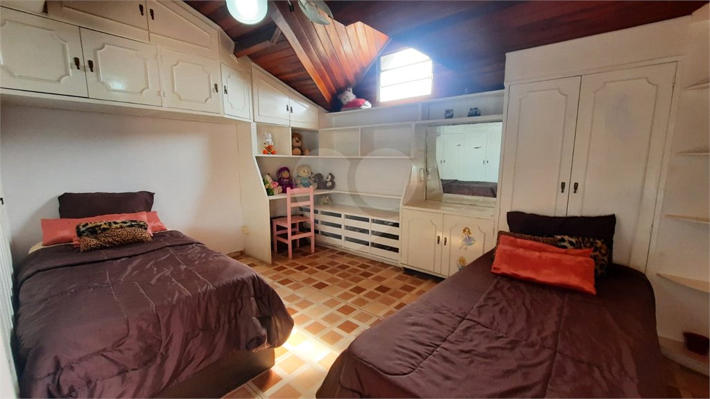 Sobrado para alugar com 3 quartos, sendo 2 suítes, em Interlagos, São Paulo, SP