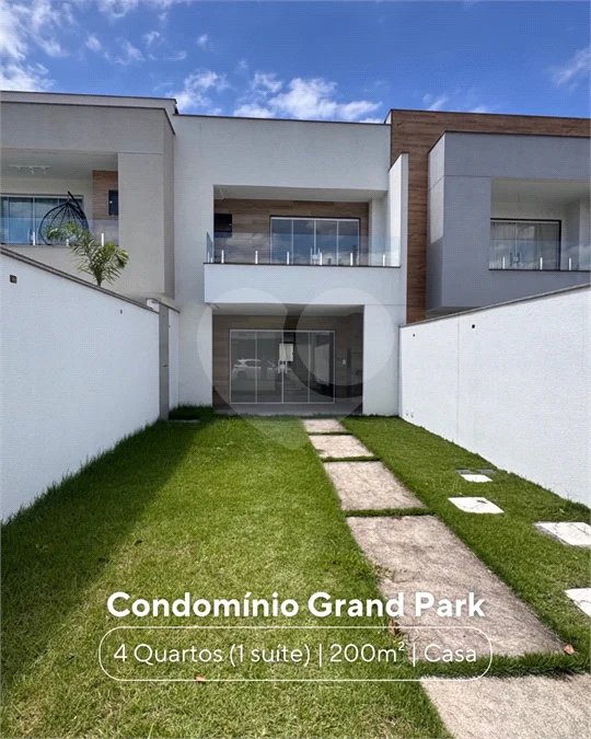 Casa duplex com 4 quartos, piscina e área gourmet, em condomínio com lazer completo e localização estratégica ao lado do Park Shopping.