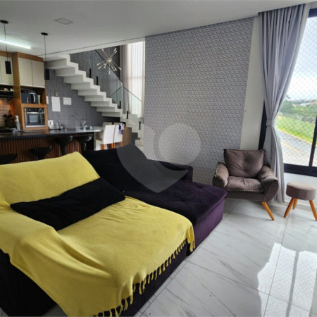Casa à venda com 4 quartos, sendo 1 suíte, no condomínio Sun Lake, Sorocaba - SP