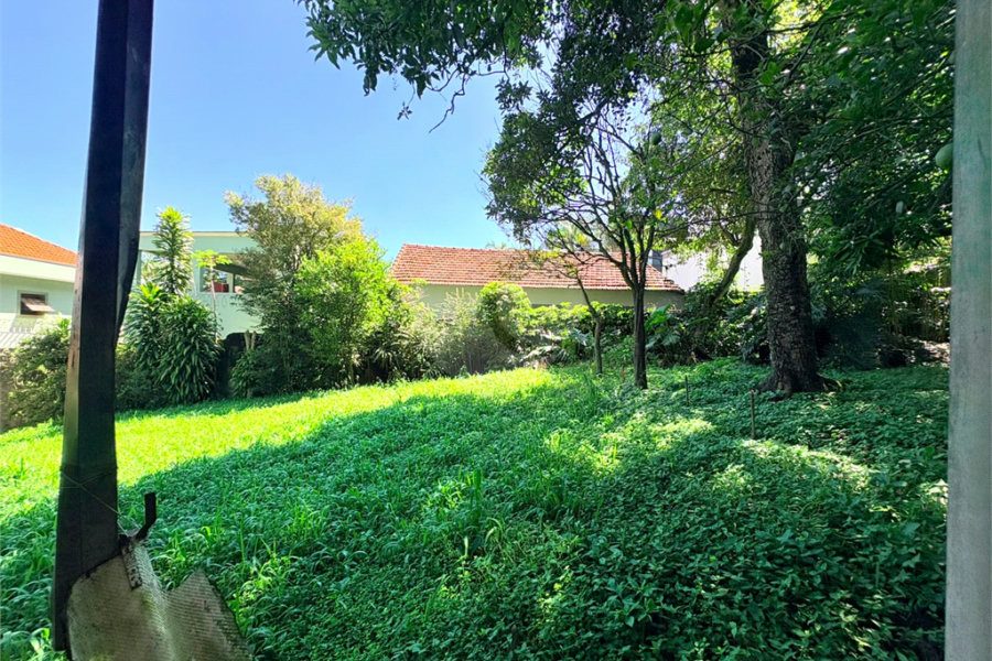 Casa Térrea à venda com 3 quartos, sendo 1 suíte, em Jardim Floresta, São Paulo, SP