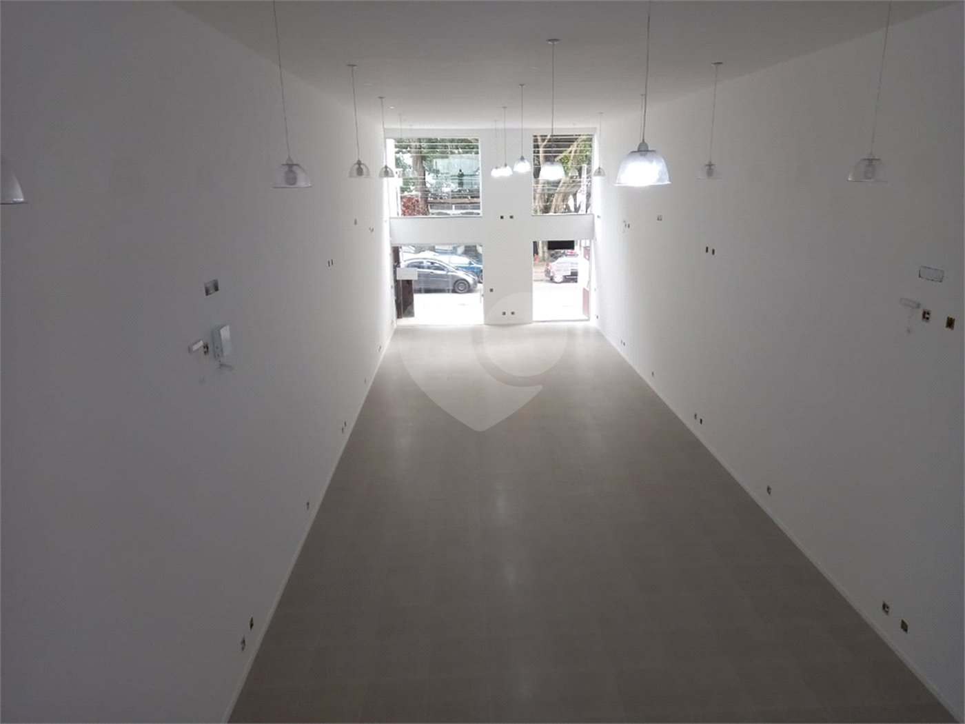 Salão Comercial para alugar no Centro, Atibaia, SP