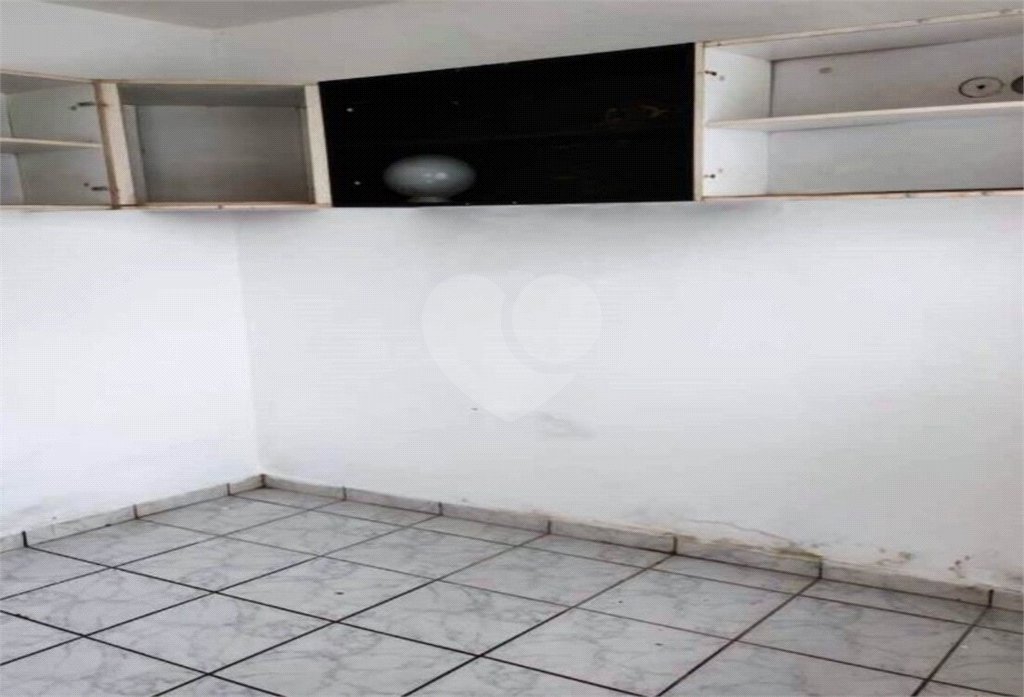 Sobrado à venda com 3 quartos, sendo 1 suíte, em Parada Inglesa, São Paulo, SP