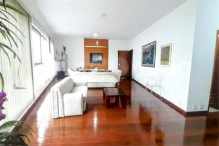 Apartamento à venda com 4 quartos, sendo 2 suítes,  em Tijuca, Rio de Janeiro, RJ