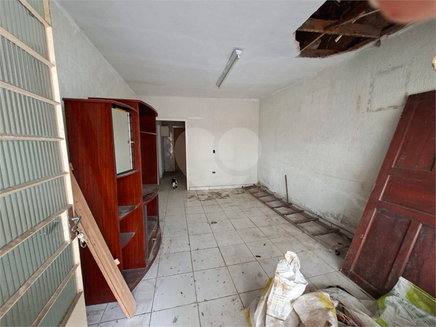 Casa à venda com 2 quartos, sendo 1 suíte, em Vila Galvão, Guarulhos, SP