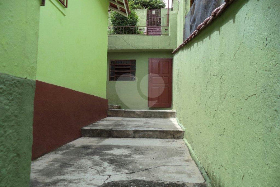 Sobrado à venda com 2 quartos em Vila Irmãos Arnoni, São Paulo, SP