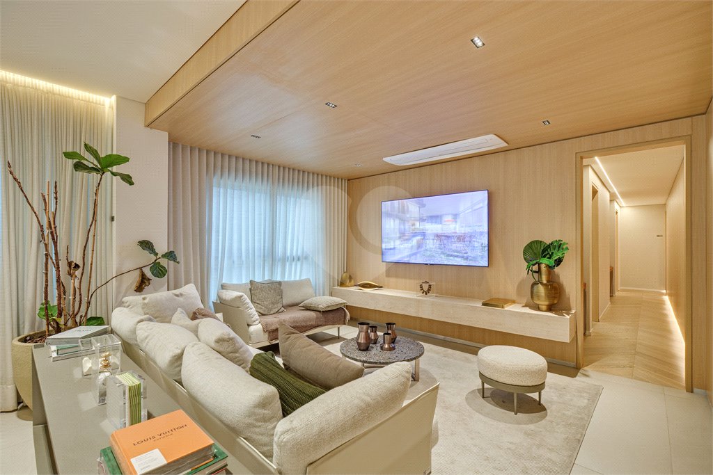 Apartamento à venda com 4 suítes em Brooklin, São Paulo, SP