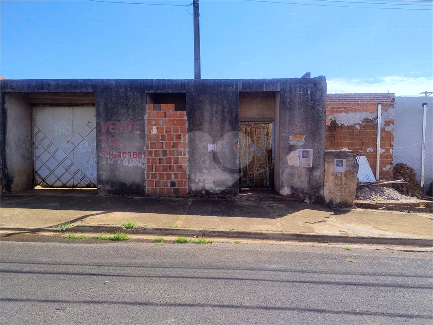 Casa à venda com 2 quartos em Jardim Adalberto Frederico de Oliveira Roxo I, Araraquara, SP