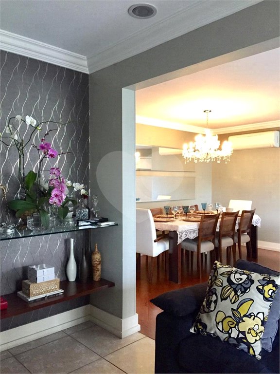 Apartamento à venda com 3 suítes em Vila Suzana, São Paulo, SP
