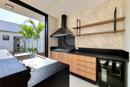 Casa à venda com 3 suítes no condomínio Residencial Dona Maria Candida, Indaiatuba - SP
