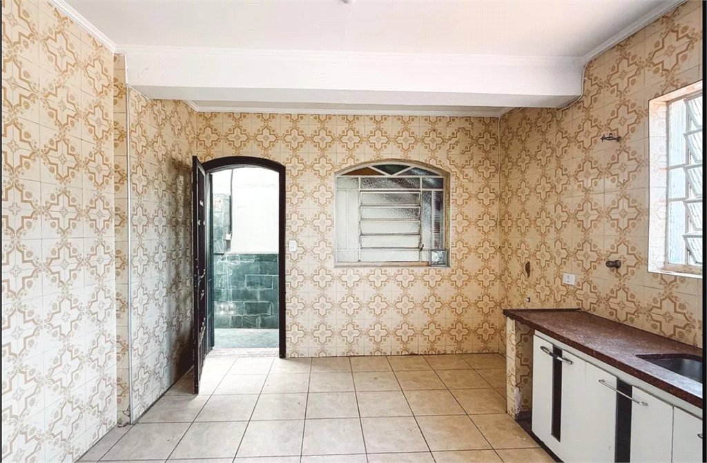 Sobrado à venda com 3 quartos, sendo 1 suíte,  em Vila Dom Pedro II, São Paulo, SP