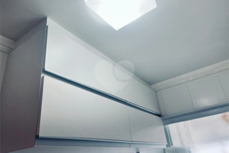 Apartamento à venda com 2 quartos em Parque Maria Domitila, São Paulo, SP