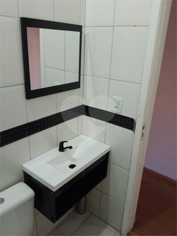Casa à venda com 2 quartos no condomínio Residencial Armênia, Ferraz de Vasconcelos - SP