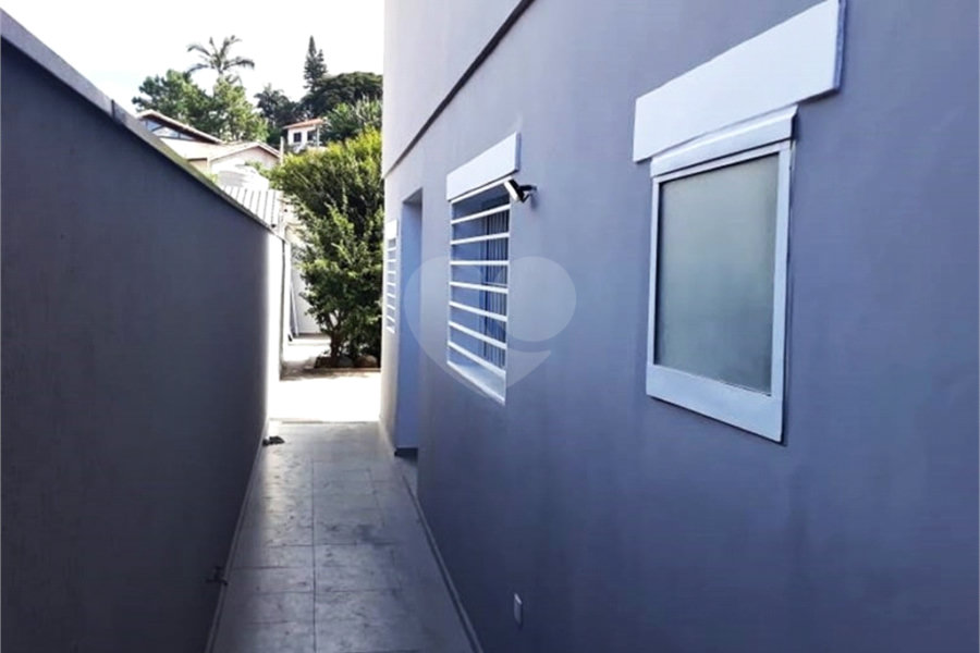 Sobrado à venda com 4 quartos, sendo 3 suítes,  em Tremembé, São Paulo, SP