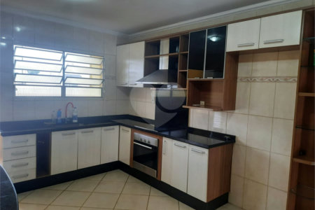 Sobrado à venda com 3 quartos, sendo 1 suíte, em Vila Maria Alta, São Paulo, SP