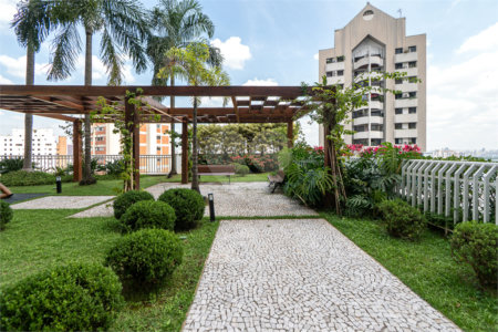 Apartamento à venda com 3 suítes em Sumarezinho, São Paulo, SP