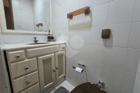Apartamento à venda com 3 quartos, sendo 1 suíte, em Copacabana, Rio de Janeiro, RJ