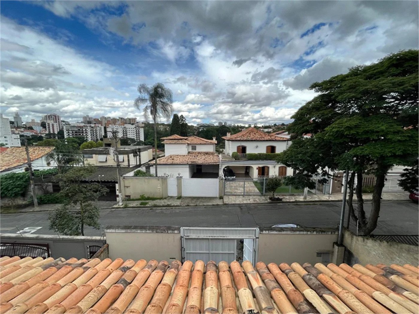 Casa à venda com 4 quartos, sendo 2 suítes, em Vila Inah, São Paulo, SP