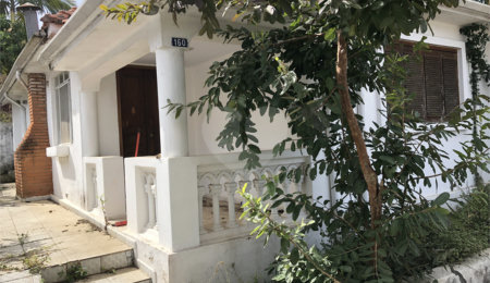 Casa Térrea à venda com 3 quartos, sendo 2 suítes,  em Horto Florestal, São Paulo, SP