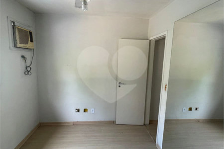 Casa à venda com 2 quartos no condomínio Athenas, Rio de Janeiro - RJ