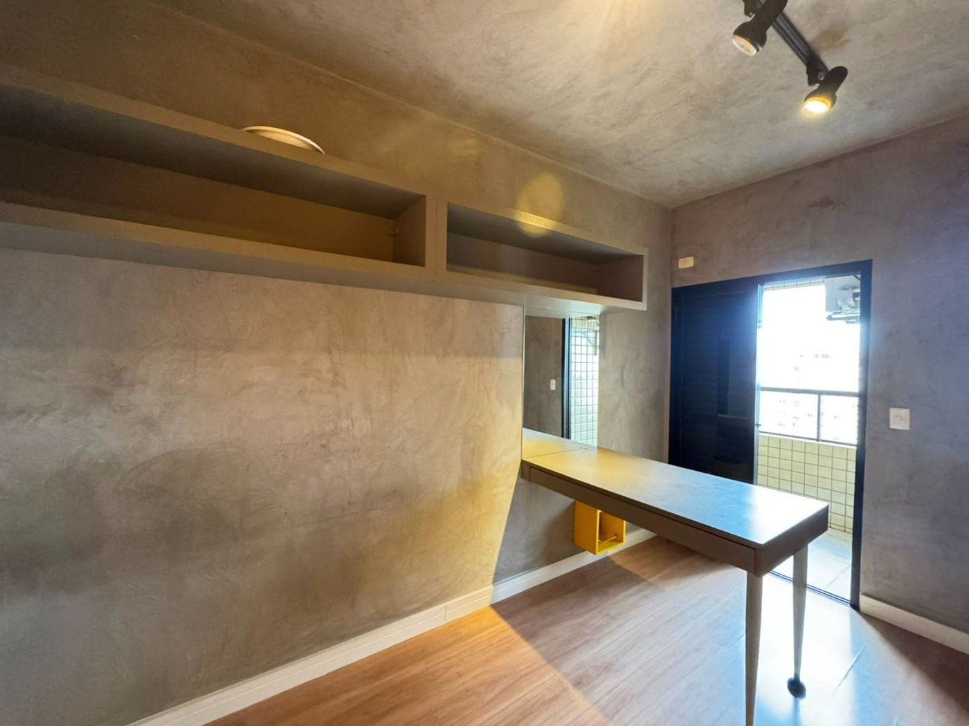 Apartamento com 3 dormitórios à venda, 103 m² por R$ 765.000,00 - Embaré - Santos/SP
