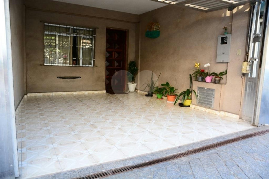 Sobrado à venda com 3 quartos em Vila Guilherme, São Paulo, SP