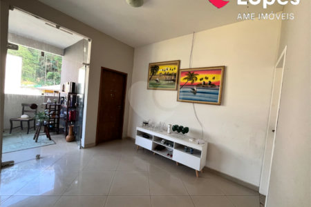 Casa à venda com 4 quartos, sendo 3 suítes, no condomínio Fazenda Cantagalo, Rio de Janeiro - RJ