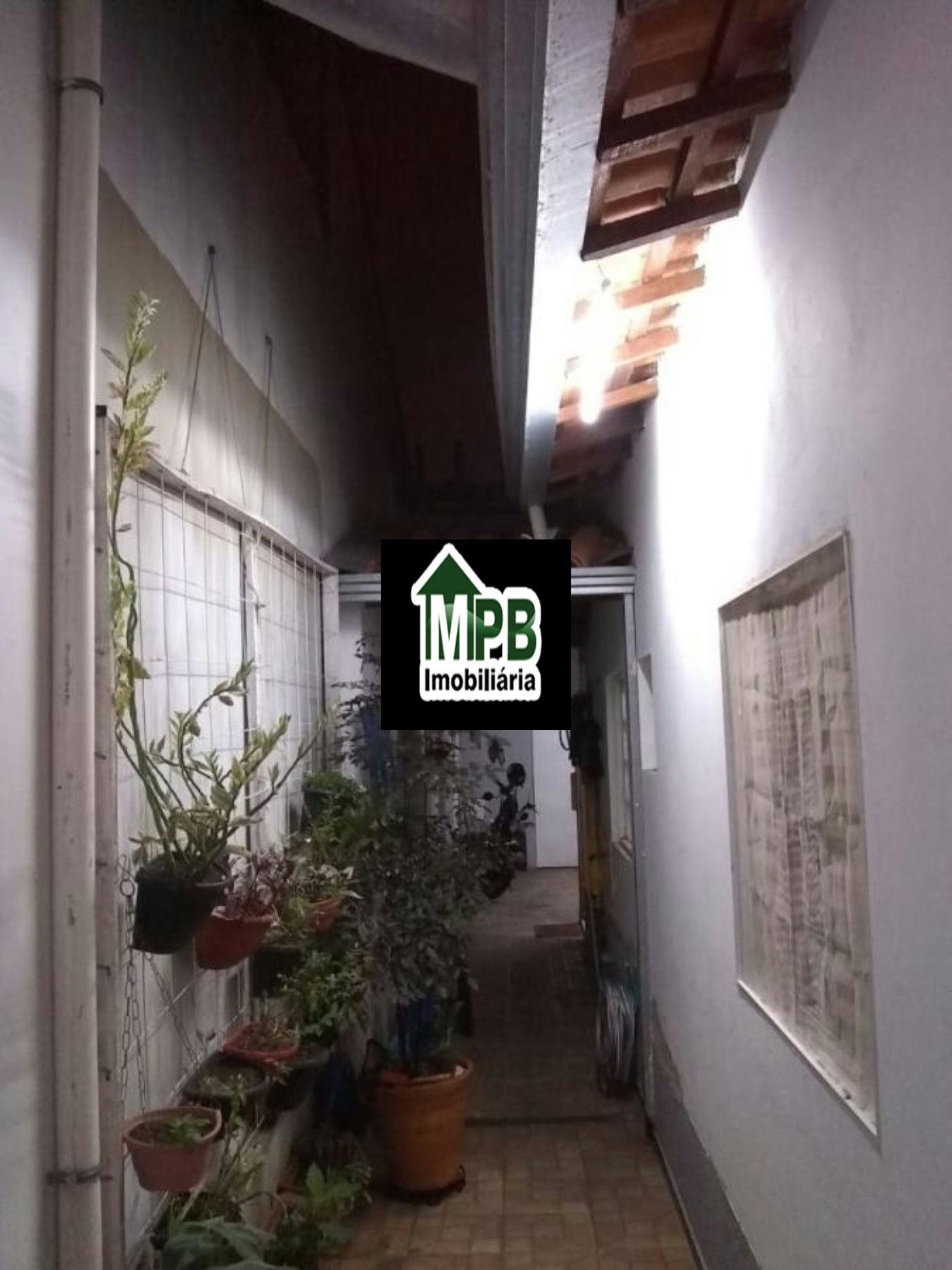 Casa à venda com 4 quartos em Parque das Laranjeiras, Sorocaba, SP