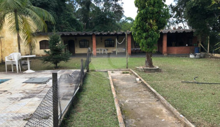 Casa Térrea à venda com 3 quartos, sendo 1 suíte,  em Olho D'água, Mairiporã, SP