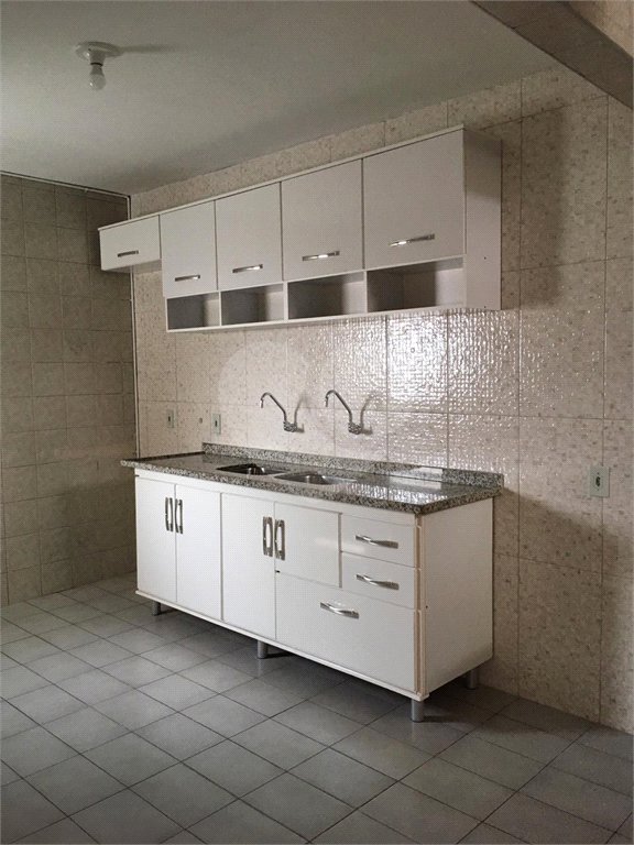 Sobrado à venda com 5 quartos em Vila Ede, São Paulo, SP