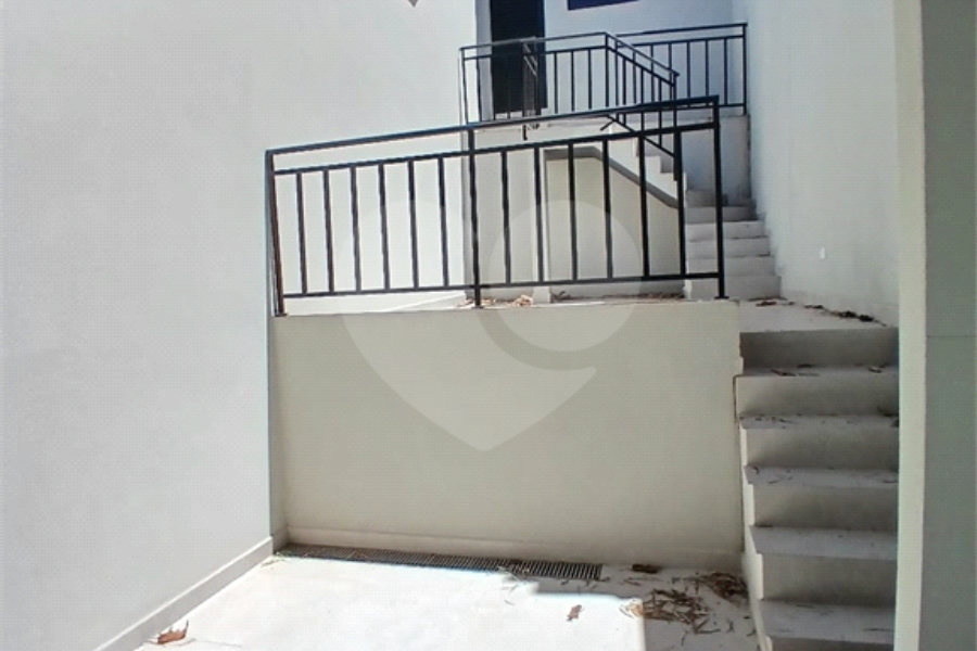Sobrado à venda com 3 suítes em Vila Guilherme, São Paulo, SP
