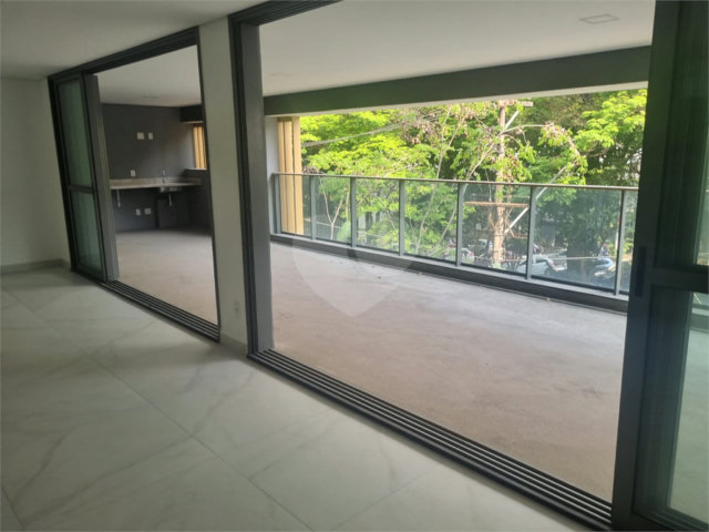 Apartamento à venda com 4 suítes em Perdizes, São Paulo, SP