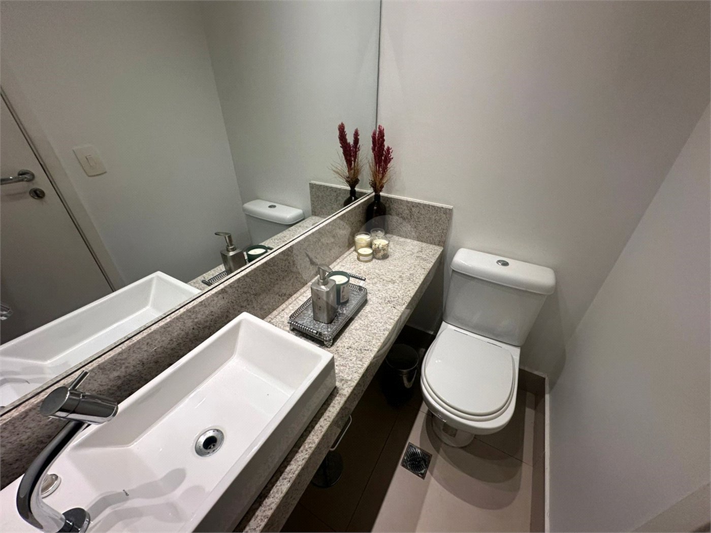 Apartamento à venda com 2 suítes em Vila Andrade, São Paulo, SP