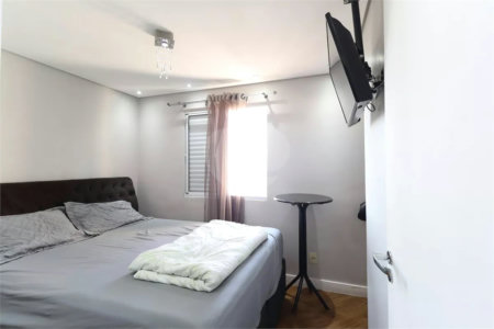 Apartamento à venda com 3 quartos, sendo 1 suíte, em Vila Gustavo, São Paulo, SP