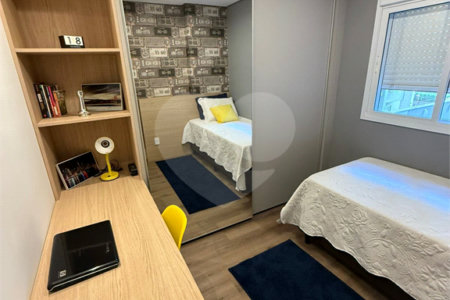 Apartamento à venda com 2 quartos, sendo 1 suíte,  em Campestre, Santo André, SP