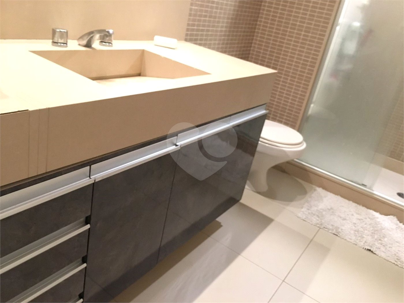 Apartamento à venda com 3 suítes em Lar São Paulo, São Paulo, SP